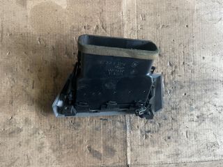 bontott BMW 5 E60 Bal Szellőző