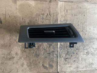 bontott BMW 5 E60 Bal Szellőző