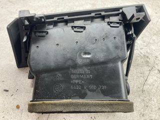 bontott BMW 5 E60 Bal Szellőző