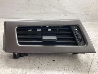 bontott BMW 5 E60 Bal Szellőző