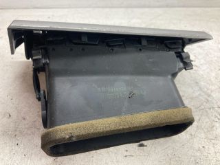 bontott BMW 5 E60 Bal Szellőző