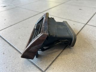 bontott BMW 5 E60 Bal Szellőző