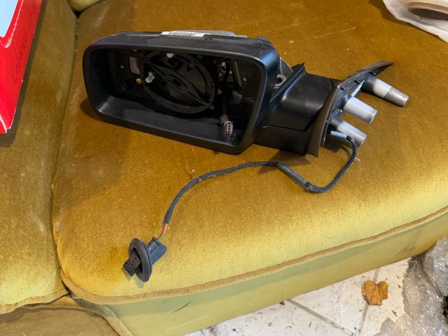 bontott BMW 5 E60 Bal Visszapillantó Tükör (Elektromos)