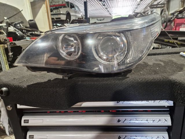 bontott BMW 5 E60 Bal Xenon Fényszóró