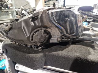 bontott BMW 5 E60 Bal Xenon Fényszóró