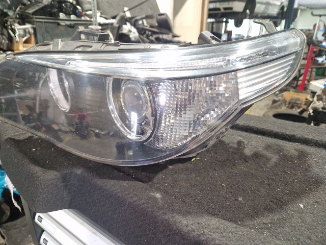 bontott BMW 5 E60 Bal Xenon Fényszóró