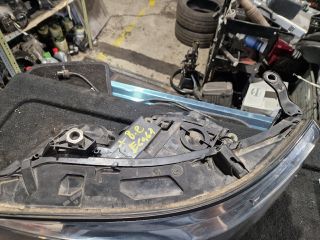 bontott BMW 5 E60 Bal Xenon Fényszóró