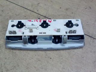 bontott BMW 5 E60 Beltér Világítás Első