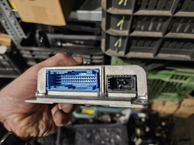 bontott BMW 5 E60 Bluetooth Elektronika