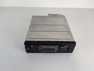 bontott BMW 5 E60 CD / DVD Tár