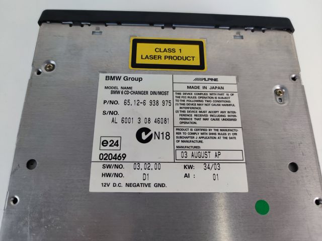 bontott BMW 5 E60 CD / DVD Tár