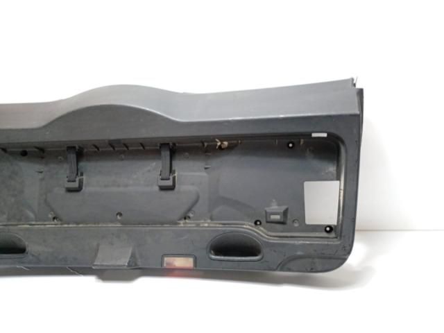 bontott BMW 5 E60 Csomagtérajtó Díszléc