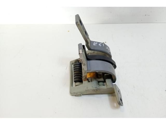 bontott BMW 5 E60 Csomagtérajtó Jobb Zsanér