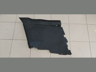 bontott BMW 5 E60 Csomagtérajtó Kárpit