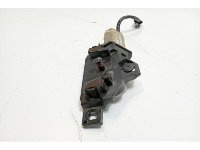 bontott BMW 5 E60 Csomagtérajtó Motor