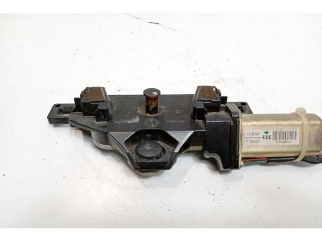 bontott BMW 5 E60 Csomagtérajtó Motor