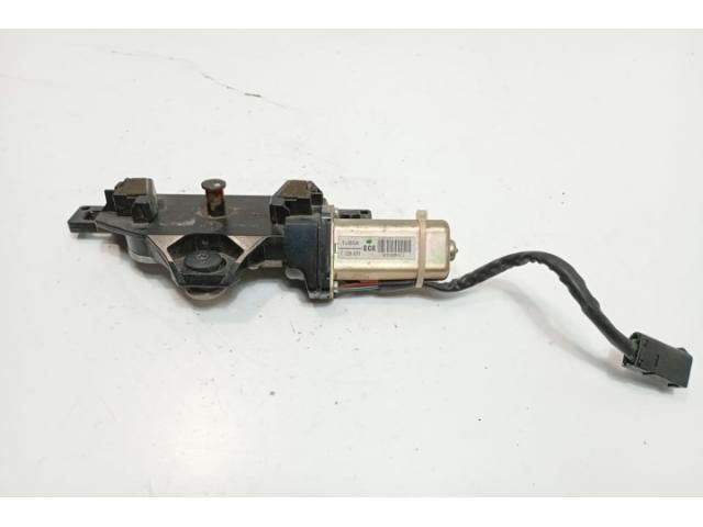 bontott BMW 5 E60 Csomagtérajtó Motor