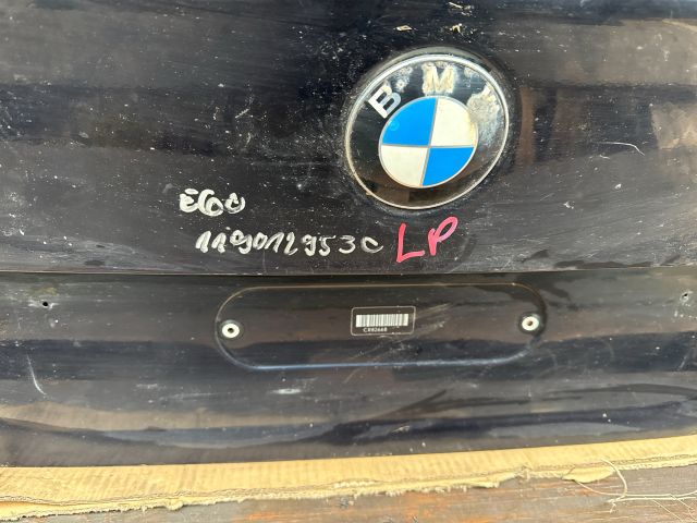 bontott BMW 5 E60 Csomagtérajtó (Üres lemez)