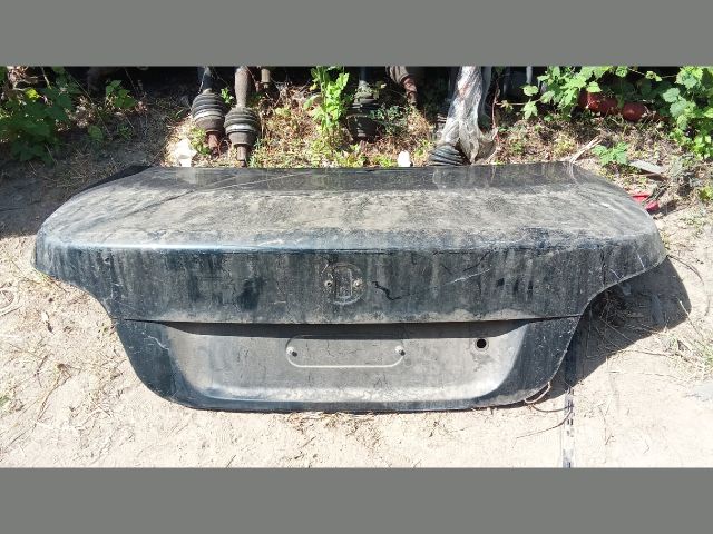 bontott BMW 5 E60 Csomagtérajtó (Üres lemez)