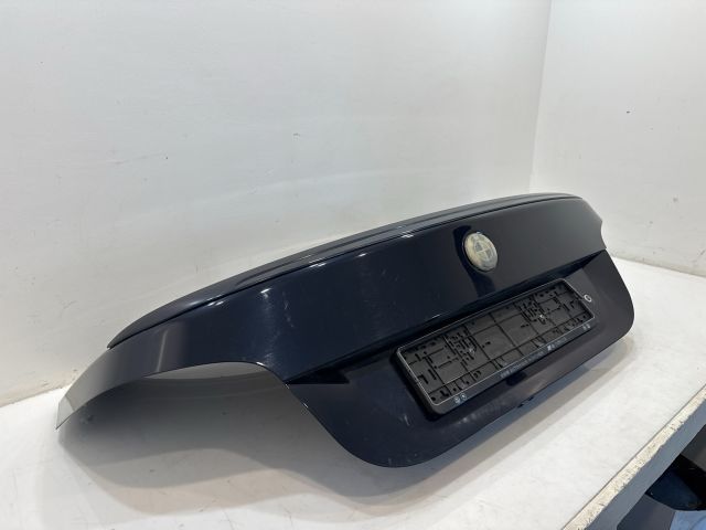 bontott BMW 5 E60 Csomagtérajtó (Üres lemez)