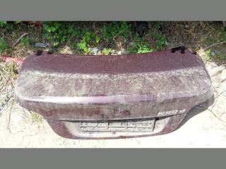 bontott BMW 5 E60 Csomagtérajtó (Üres lemez)