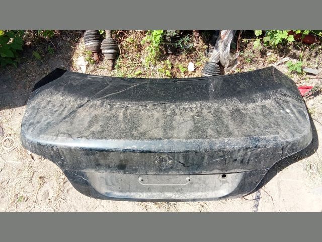 bontott BMW 5 E60 Csomagtérajtó (Üres lemez)