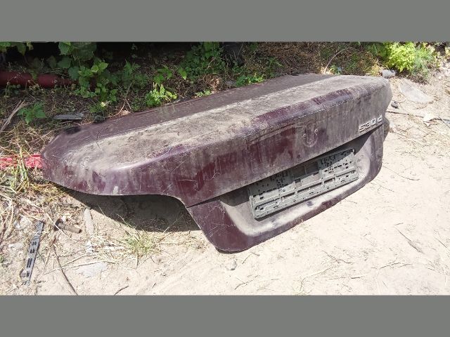 bontott BMW 5 E60 Csomagtérajtó (Üres lemez)