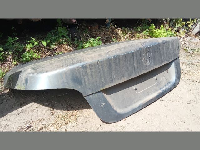 bontott BMW 5 E60 Csomagtérajtó (Üres lemez)