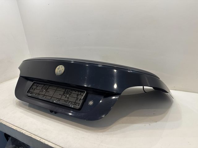 bontott BMW 5 E60 Csomagtérajtó (Üres lemez)