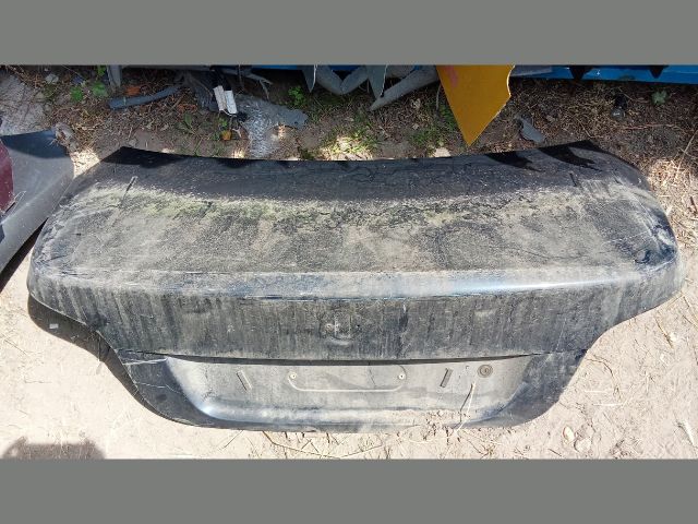 bontott BMW 5 E60 Csomagtérajtó (Üres lemez)