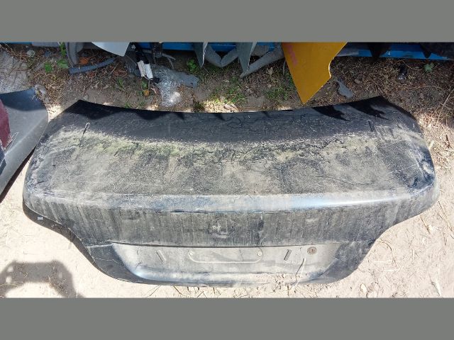 bontott BMW 5 E60 Csomagtérajtó (Üres lemez)