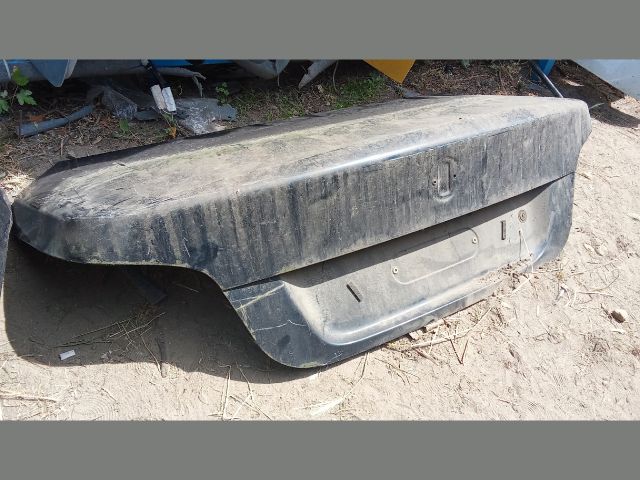 bontott BMW 5 E60 Csomagtérajtó (Üres lemez)