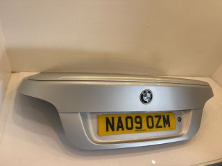 bontott BMW 5 E60 Csomagtérajtó (Üres lemez)