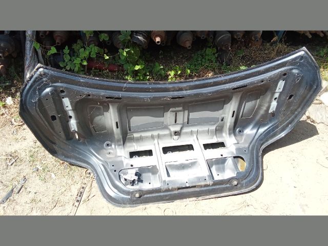 bontott BMW 5 E60 Csomagtérajtó (Üres lemez)