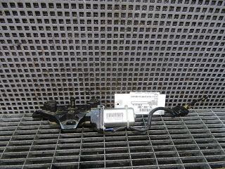 bontott BMW 5 E60 Csomagtérajtó Ütköző