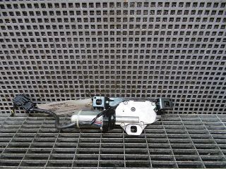 bontott BMW 5 E60 Csomagtérajtó Ütköző