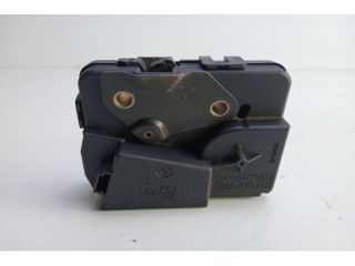 bontott BMW 5 E60 Csomagtérajtó Zárszerkezet