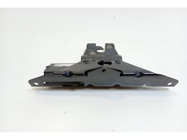 bontott BMW 5 E60 Csomagtérajtó Zárszerkezet