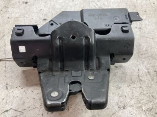 bontott BMW 5 E60 Csomagtérajtó Zárszerkezet