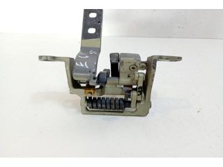 bontott BMW 5 E60 Csomagtérajtó Zsanér