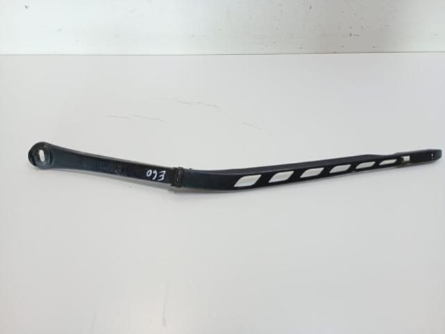 bontott BMW 5 E60 Első Ablaktörlő Kar