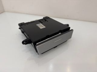 bontott BMW 5 E60 Első Hamutartó