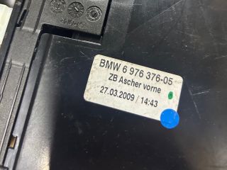 bontott BMW 5 E60 Első Hamutartó