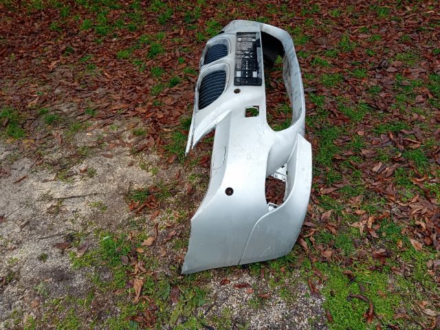 bontott BMW 5 E60 Első Lökhárító (Részeivel)