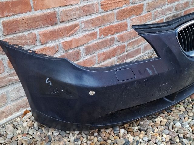 bontott BMW 5 E60 Első Lökhárító (Részeivel)