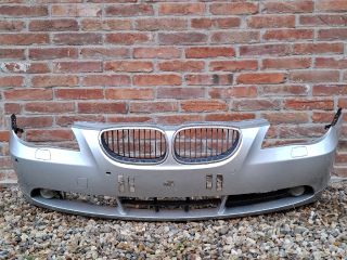 bontott BMW 5 E60 Első Lökhárító (Részeivel)