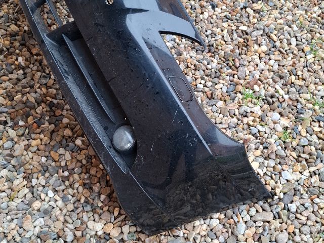 bontott BMW 5 E60 Első Lökhárító (Részeivel)