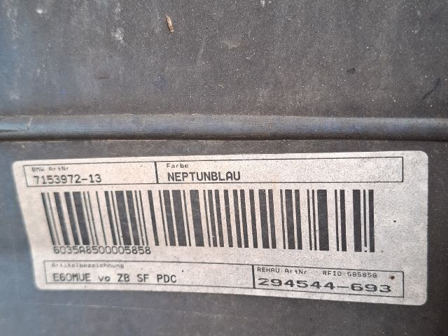 bontott BMW 5 E60 Első Lökhárító (Részeivel)