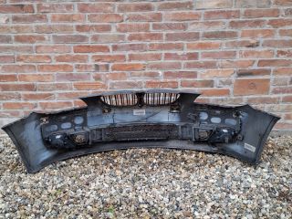 bontott BMW 5 E60 Első Lökhárító (Részeivel)