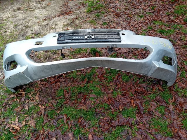 bontott BMW 5 E60 Első Lökhárító (Részeivel)